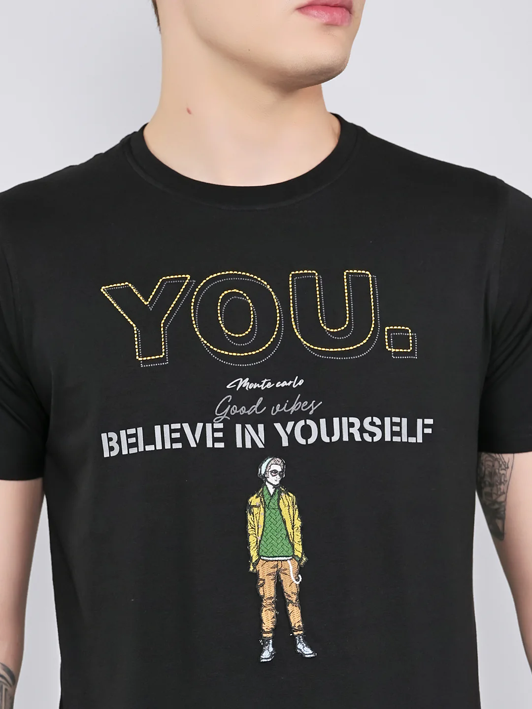 Men Black Printed Round Neck Half Sleeve T-Shirt - Image 5