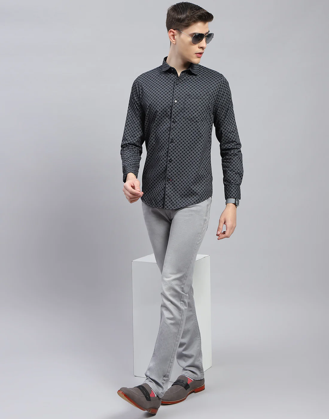 Men Black Printed Spread Collar Full Sleeve Shirt - Image 2