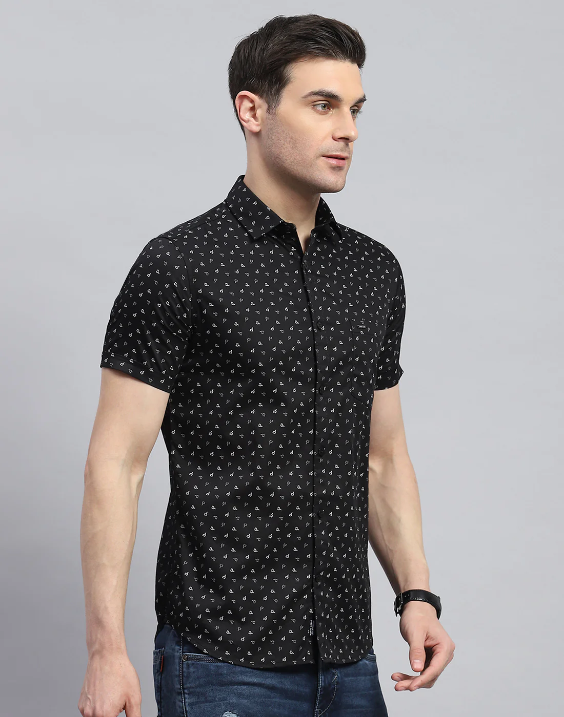 Men Black Printed Spread Collar Half Sleeve Shirt - Image 4