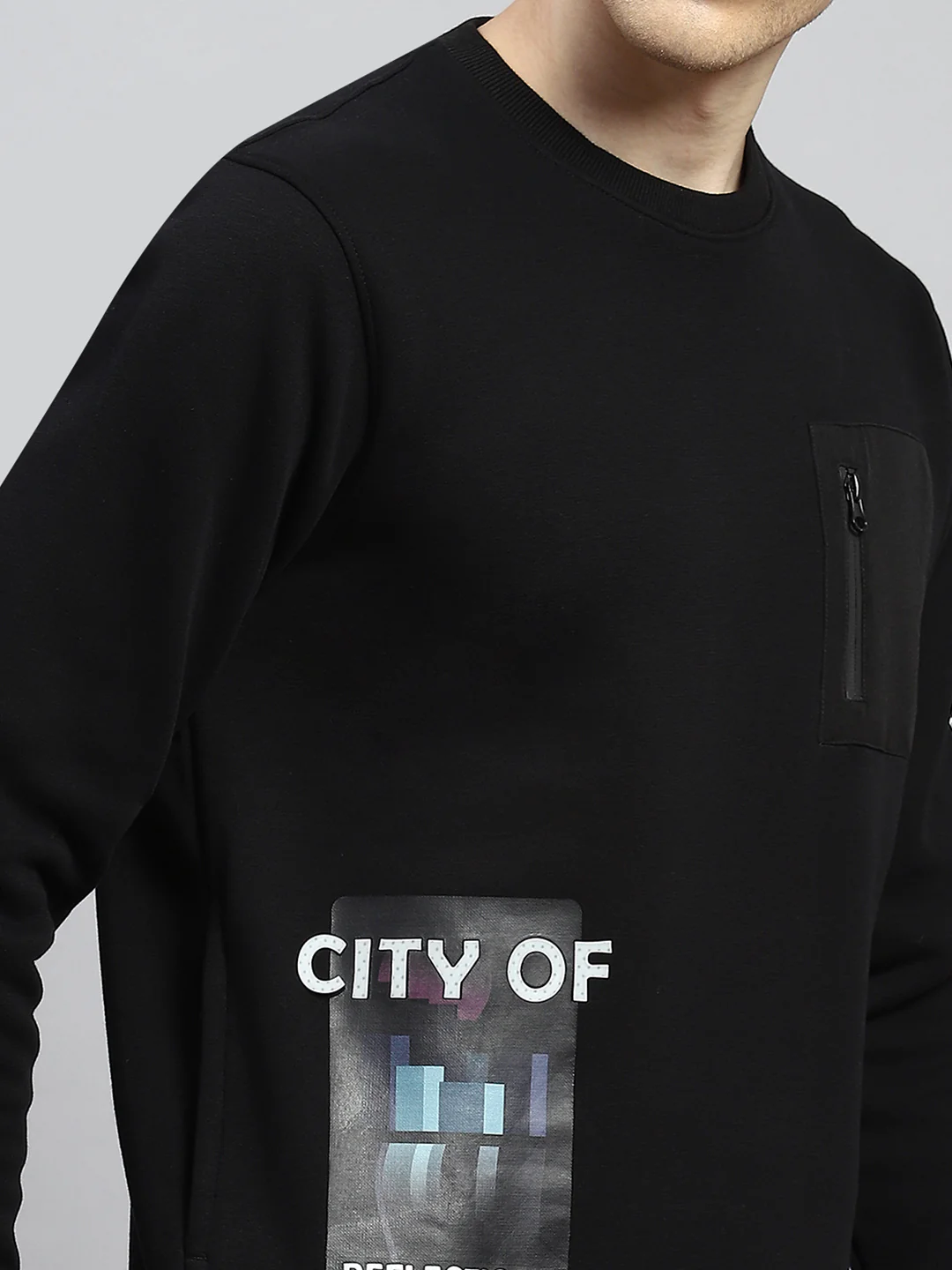 Men Black Printed Sweatshirt - Image 6