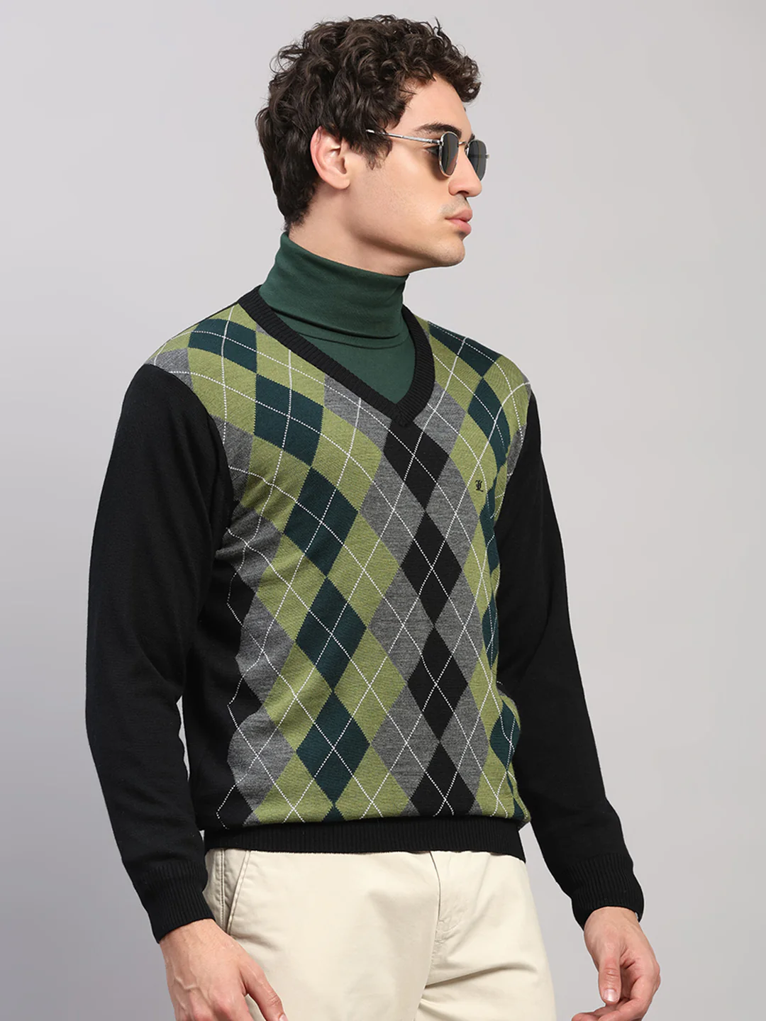 Luxuria Men Black Printed V Neck Full Sleeve Pullover - Image 4