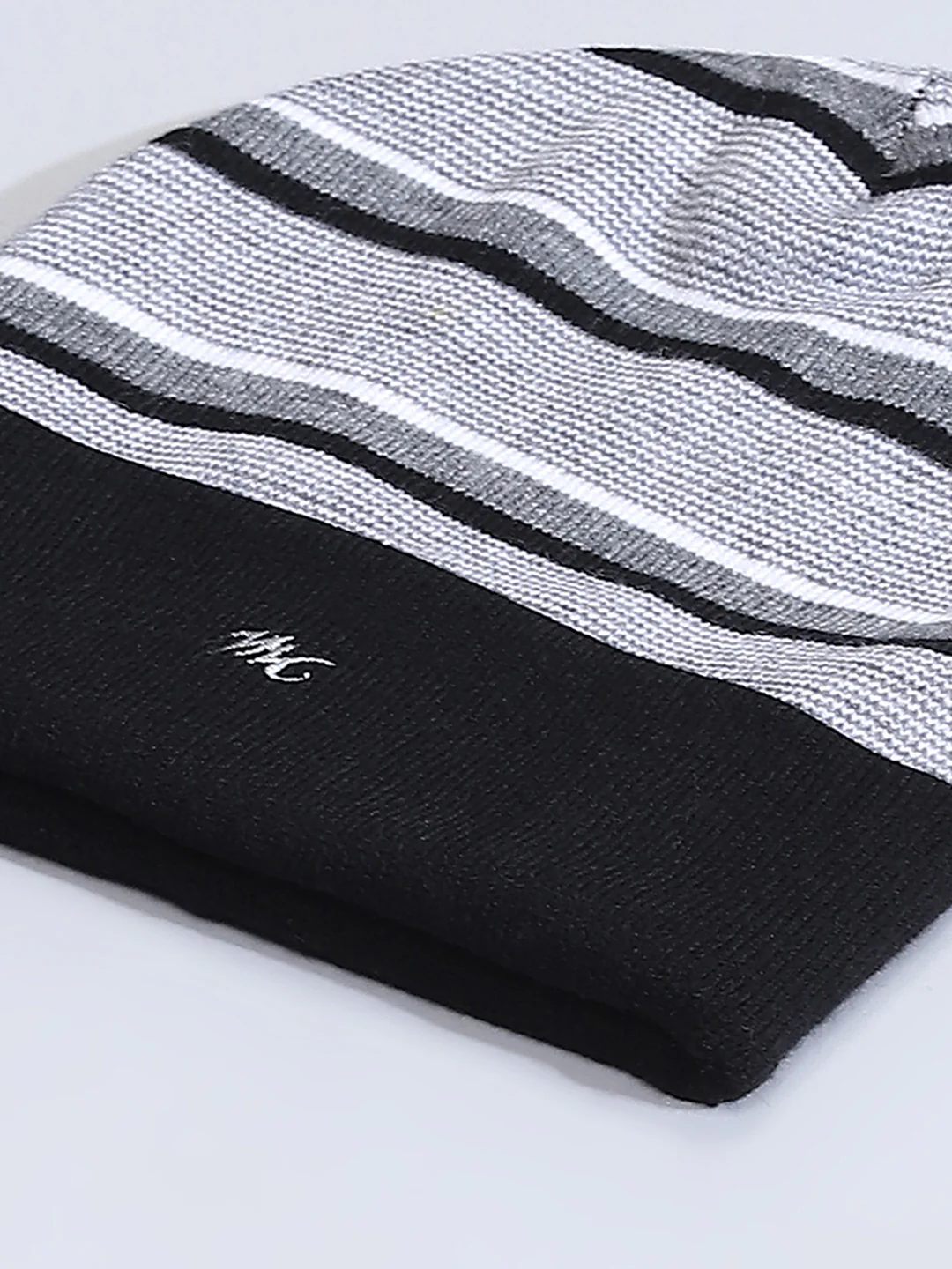 Men Black Self Design Cap - Image 7