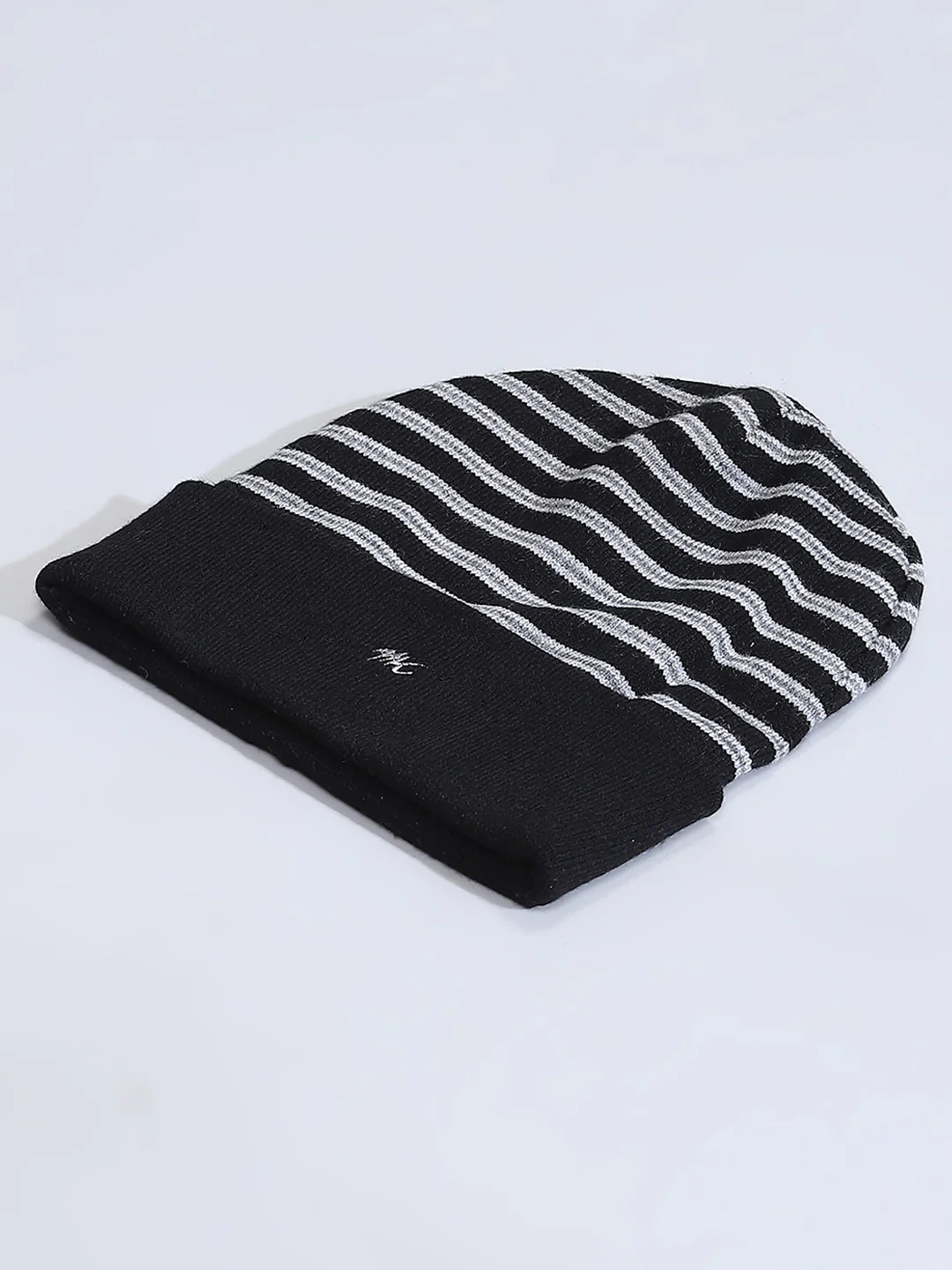 Men Black Self Design Cap - Image 6