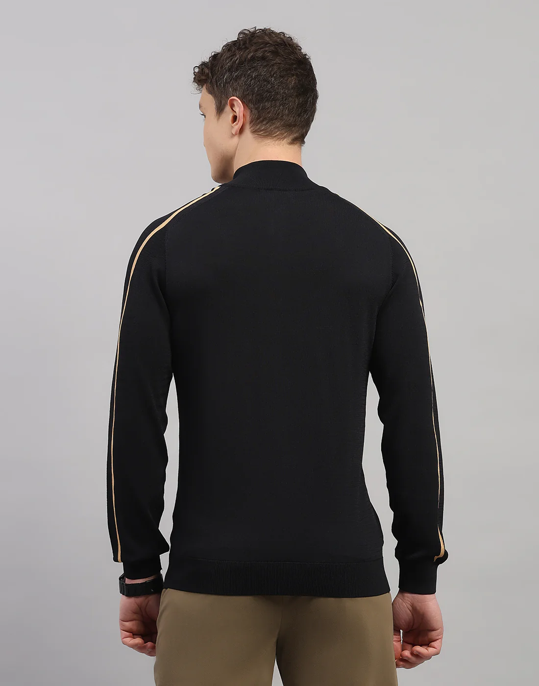 Men Black Self Design Collar Full Sleeve Winter T-Shirt - Image 4