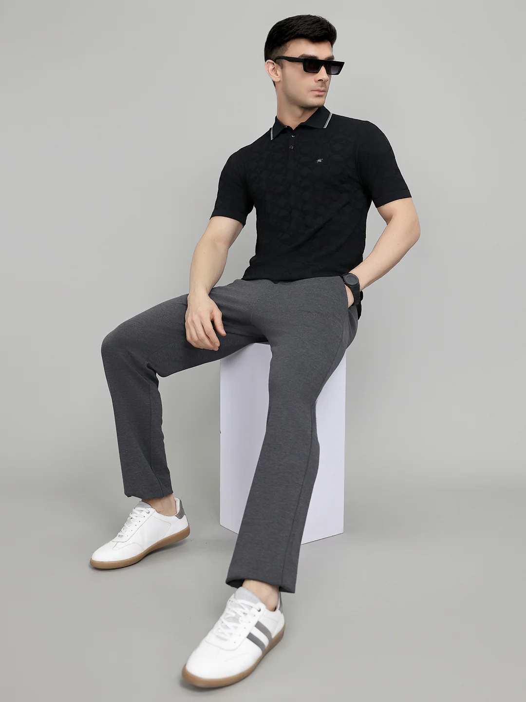 Men Black Self Design Collar Half Sleeve T-Shirt - Image 6