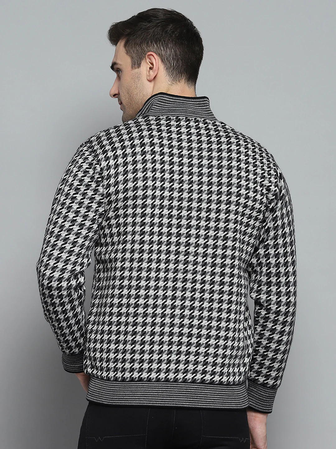Men Black Self Design Mock Neck Full Sleeve Jacket - Image 5