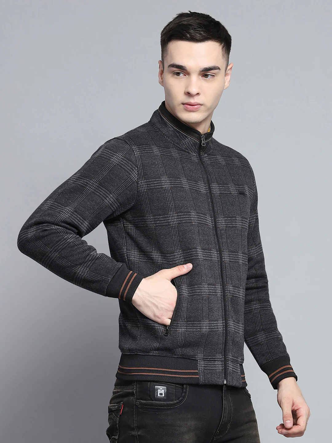 Men Black Self Design Mock Neck Full Sleeve Sweatshirt - Image 4