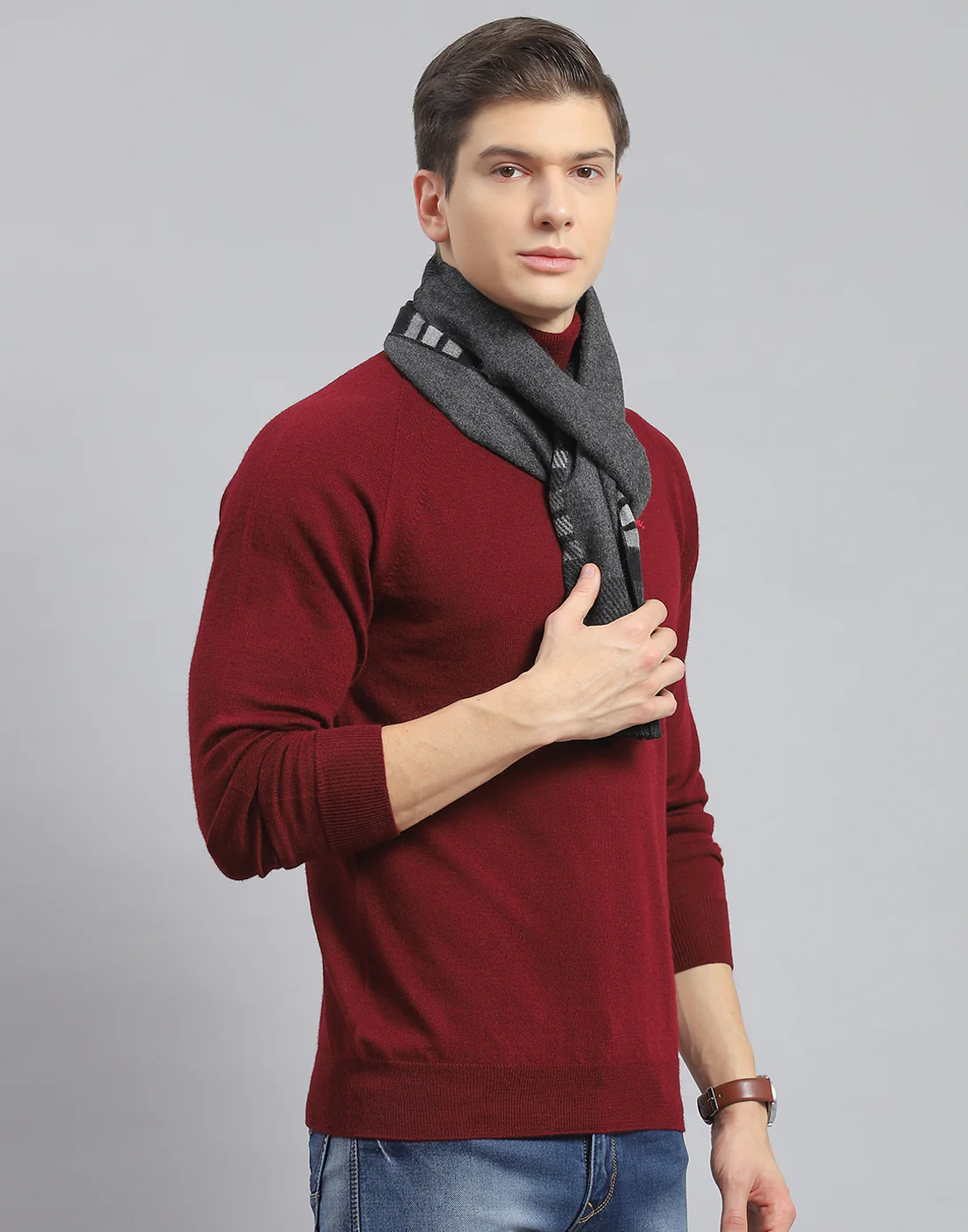 Men Black Self Design Muffler - Image 4