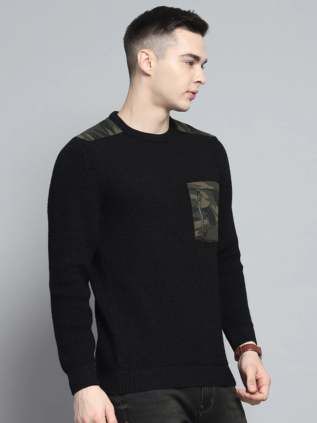 Men Black Self Design Round Neck Full Sleeve Pullover - Image 4