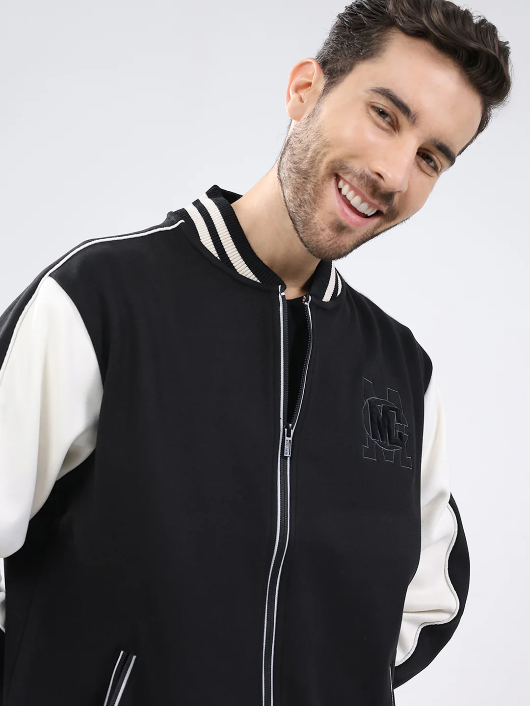 Men Black Self Design Round Neck Full Sleeve Sweatshirt - Image 7