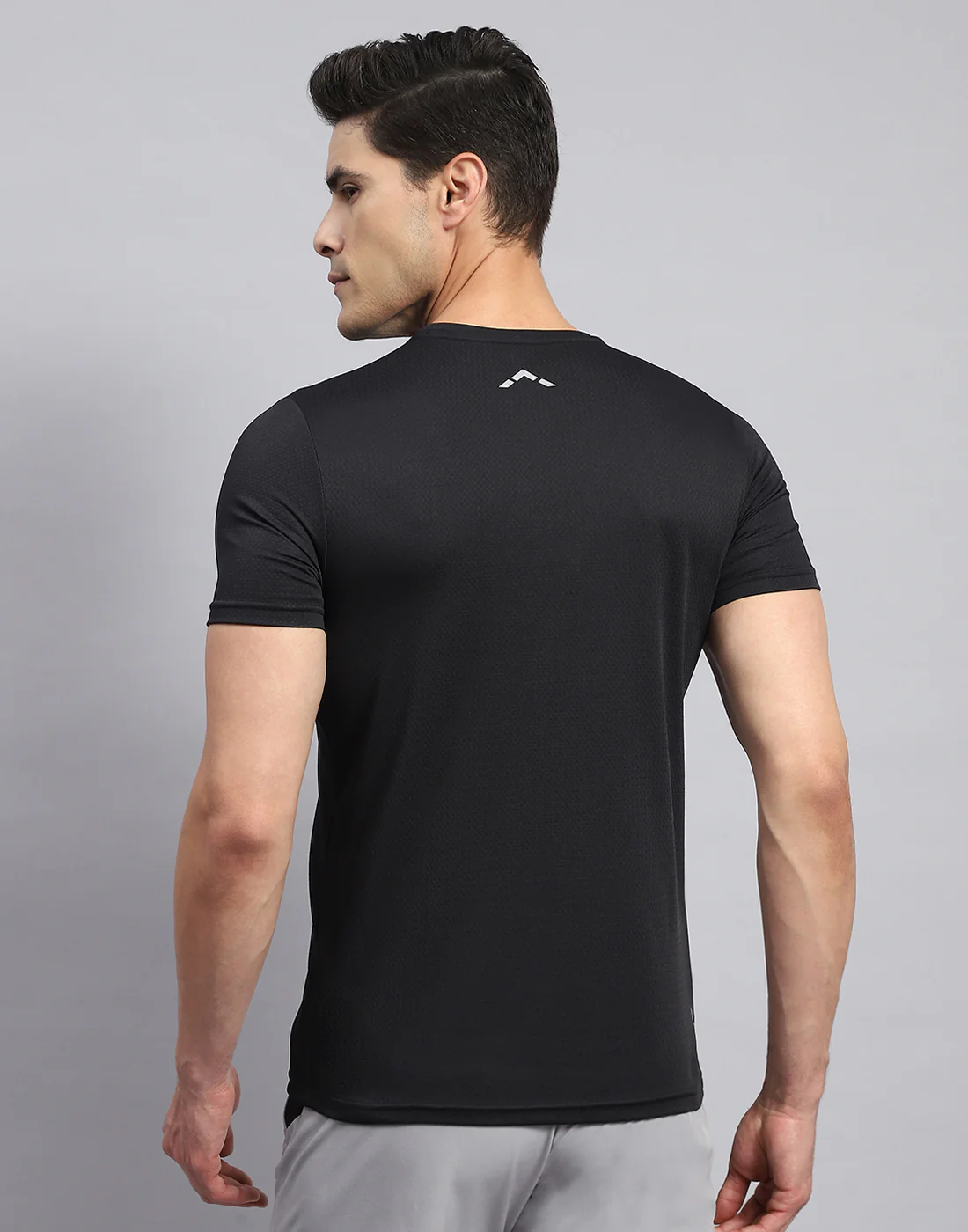 Rock.it Men Black Self Design Round Neck Half Sleeve T-Shirt - Image 5