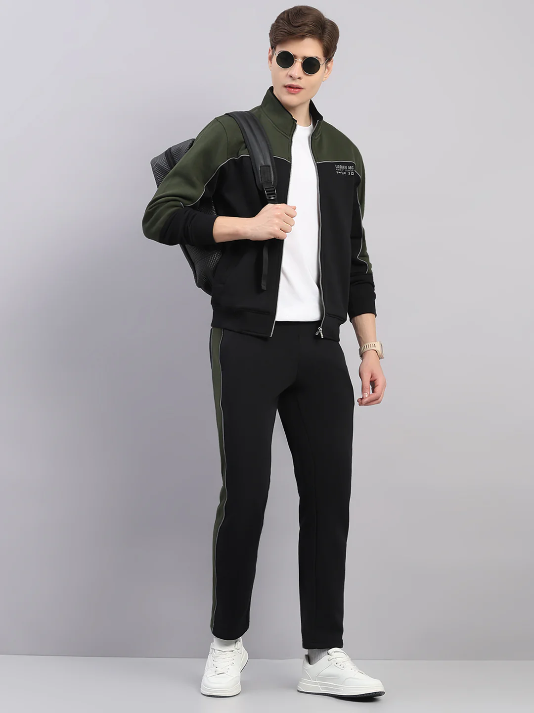 Men Black Self Design Stand Collar Full Sleeve Winter Tracksuit - Image 2