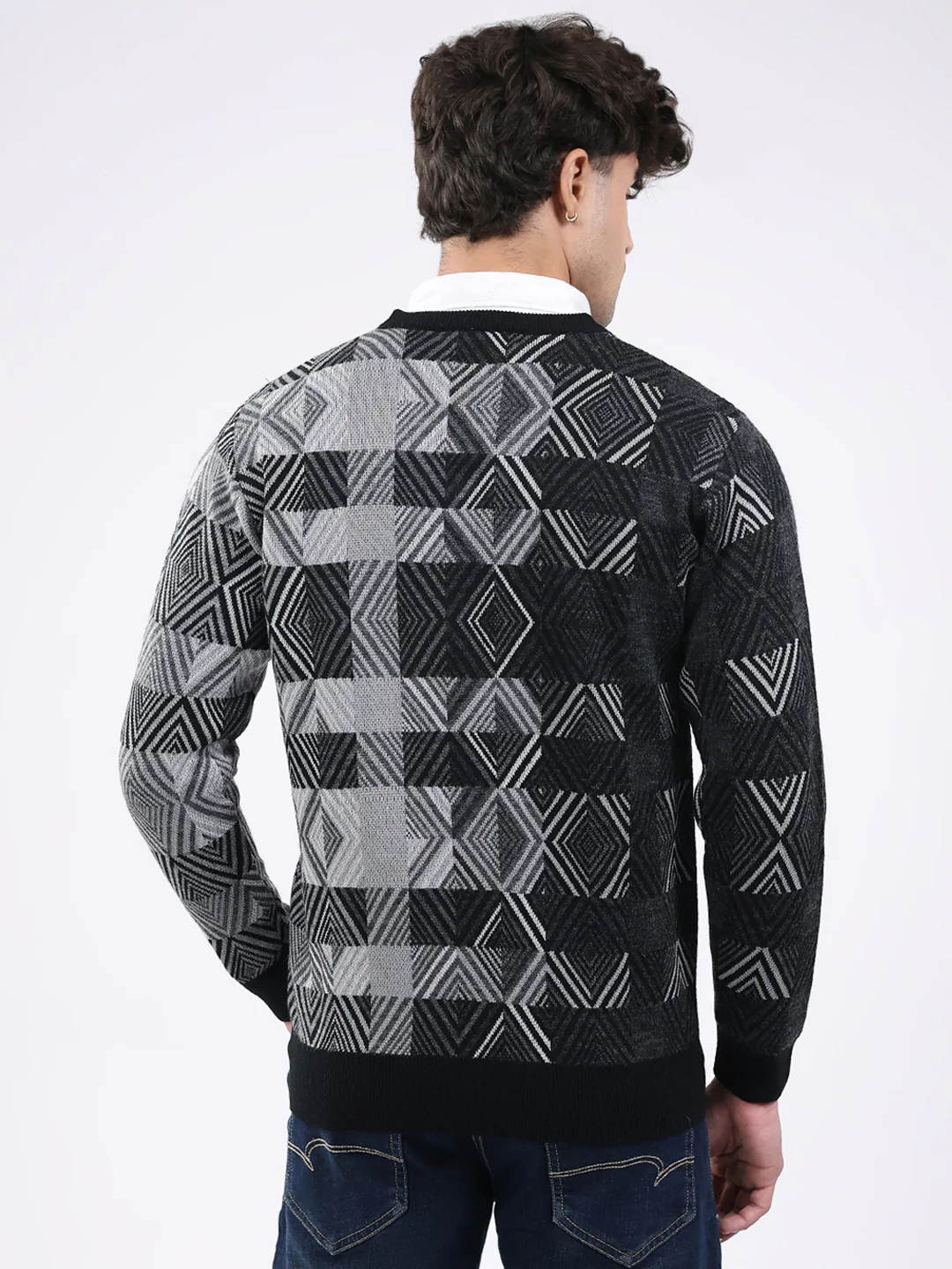 Men Black Self Design V Neck Full Sleeve Pullover - Image 5