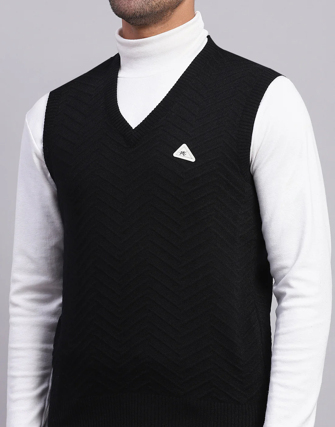 Men Black Self Design V Neck Sleeveless Sweater - Image 6