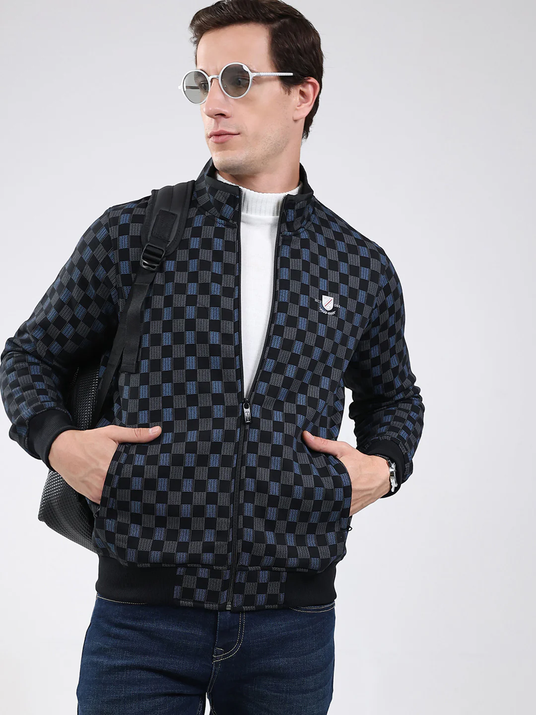 Men Black Solid Band Neck Full Sleeve Sweatshirt - Image 6