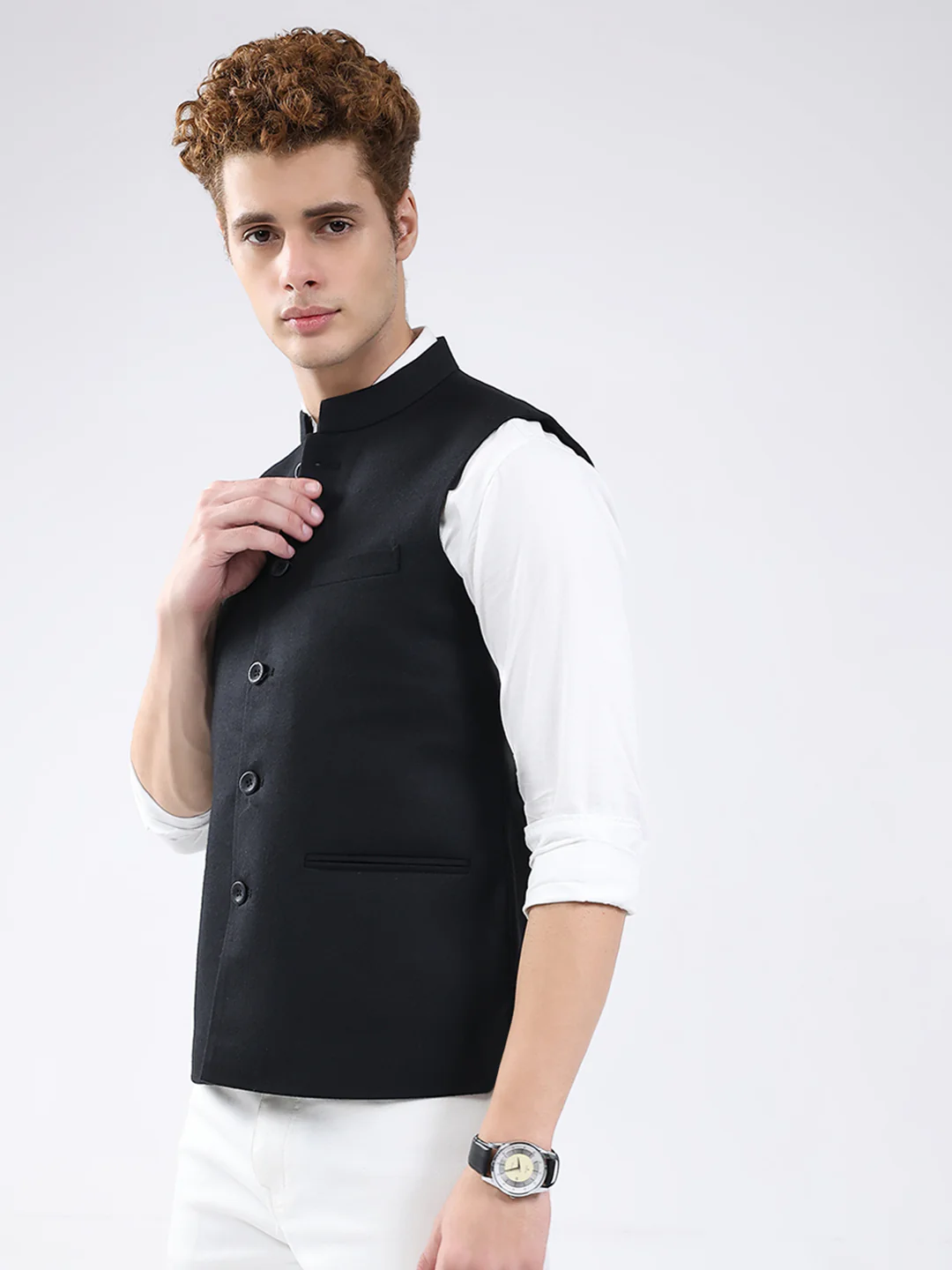 Men Black Solid Band Neck Sleeveless Jacket - Image 3