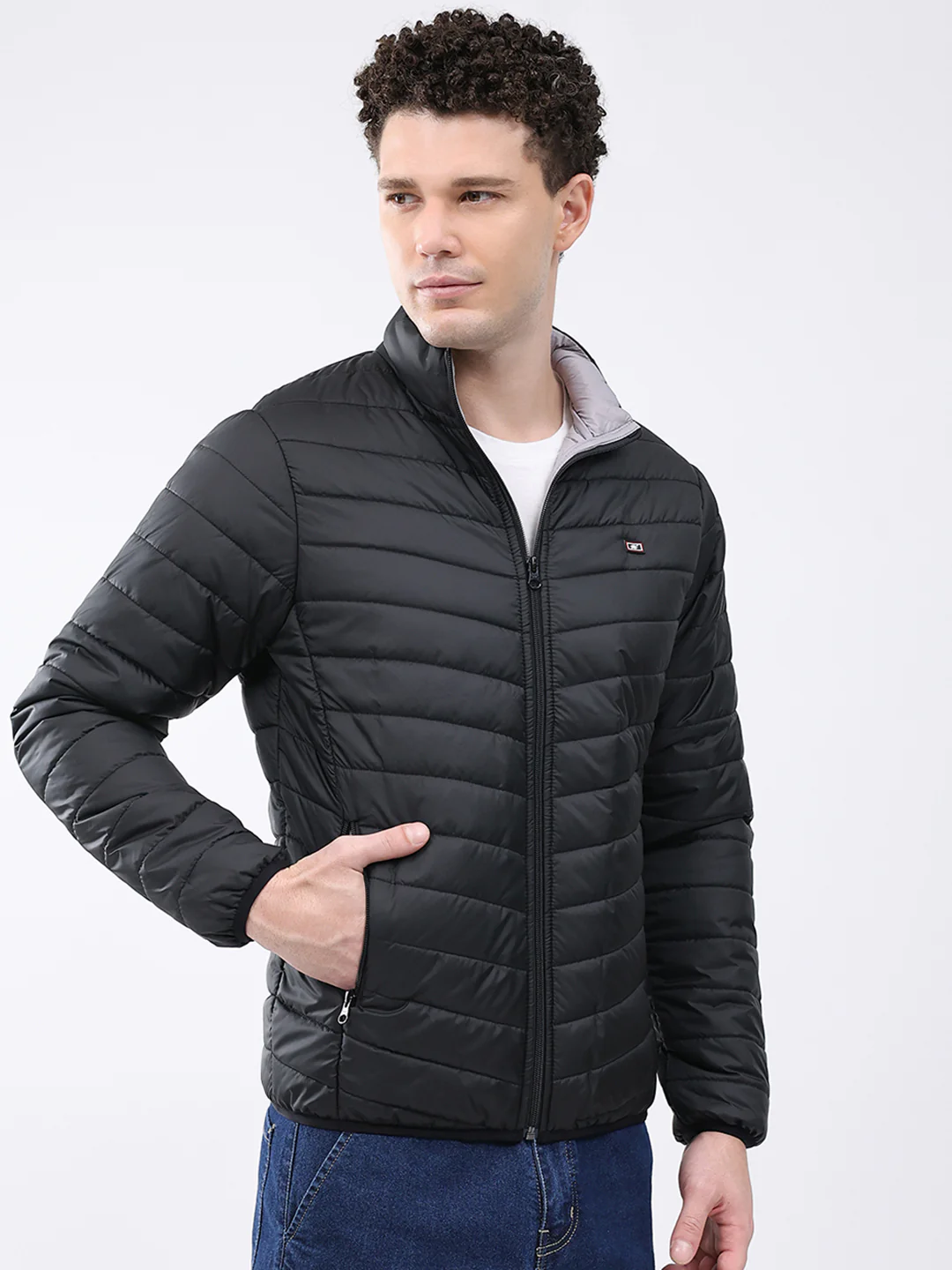 Men Black Solid Collar Full Sleeve Jacket - Image 4