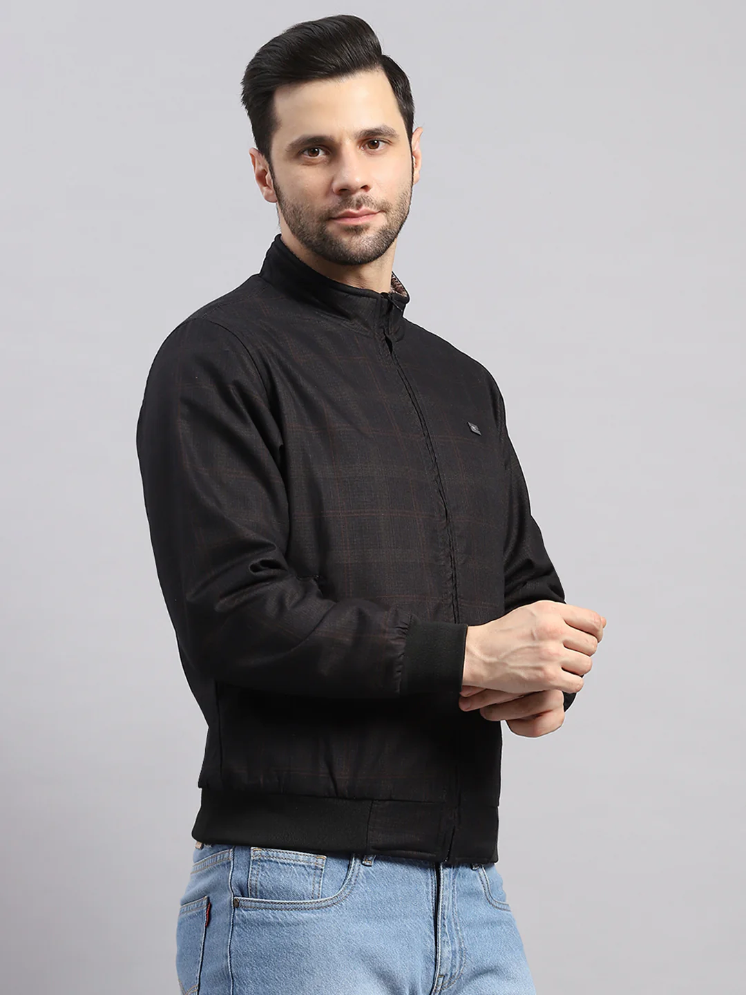 Men Black Solid Collar Full Sleeve Reversible Jacket - Image 4