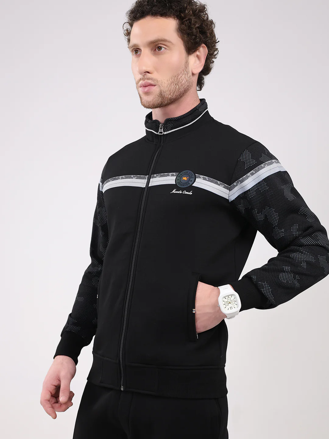 Men Black Solid Collar Full Sleeve Winter Tracksuit - Image 7