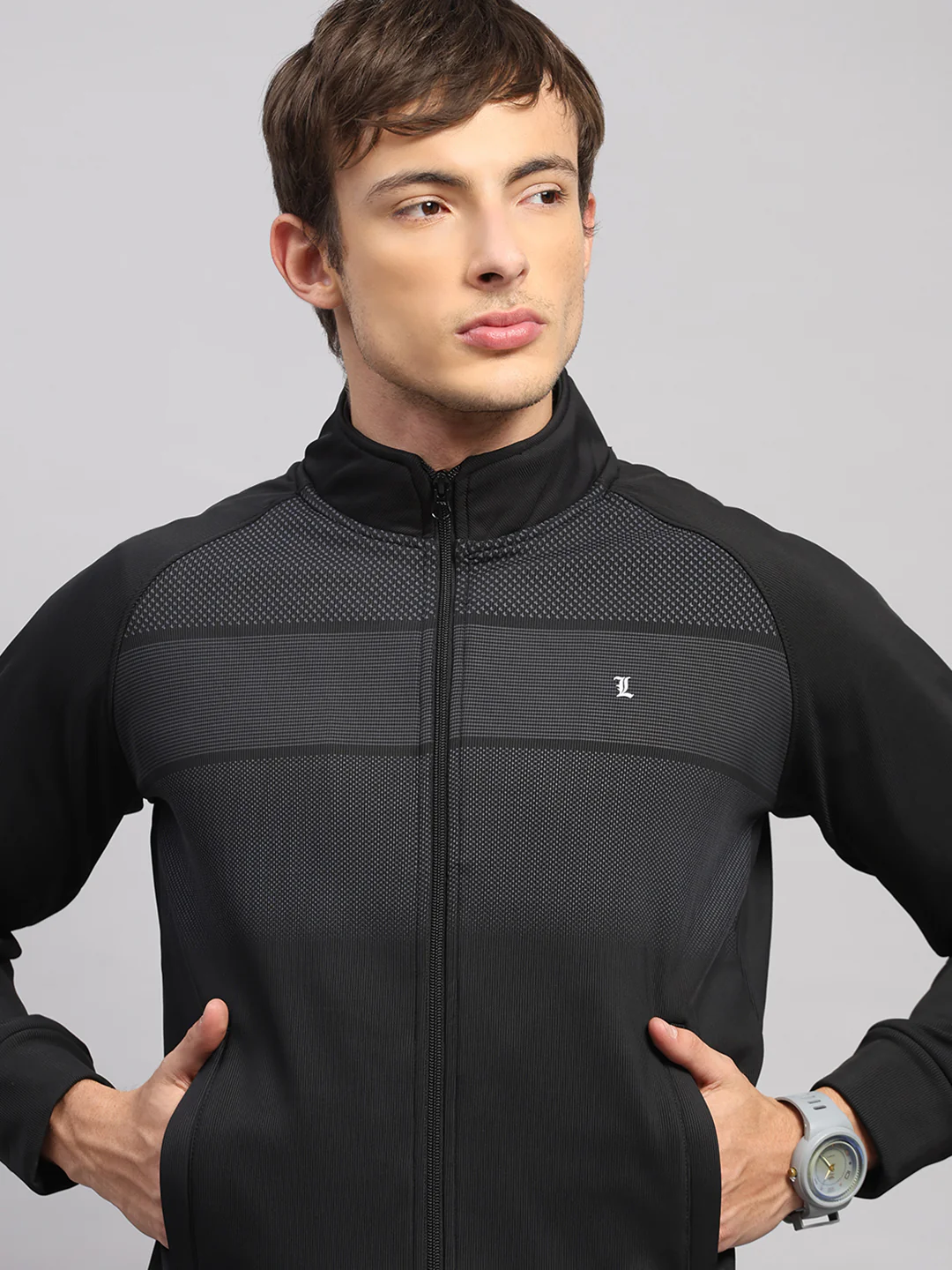 Luxuria Men Black Solid Collar Full Sleeve Winter Tracksuit - Image 6