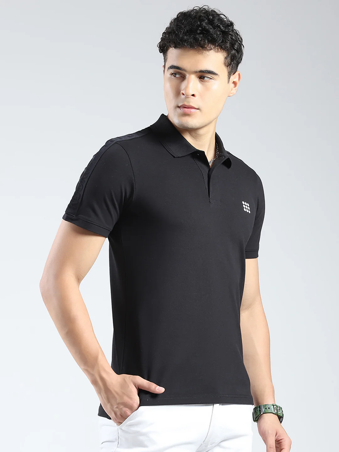 Rock.it Men Black Solid Collar Half Sleeve T-Shirt - Image 4