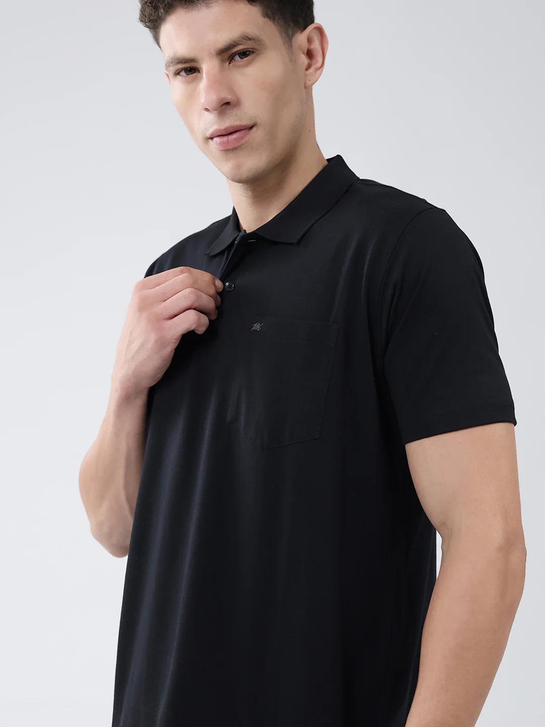 Men Black Solid Collar Half Sleeve T-Shirt - Image 6