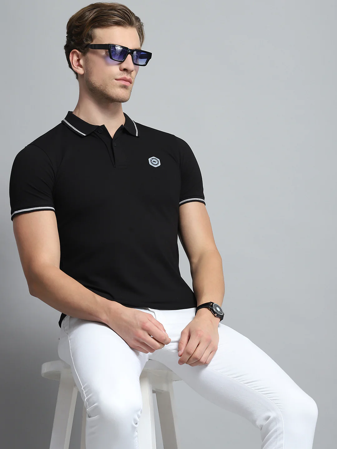 Men Black Solid Collar Half Sleeve T-Shirt - Image 6