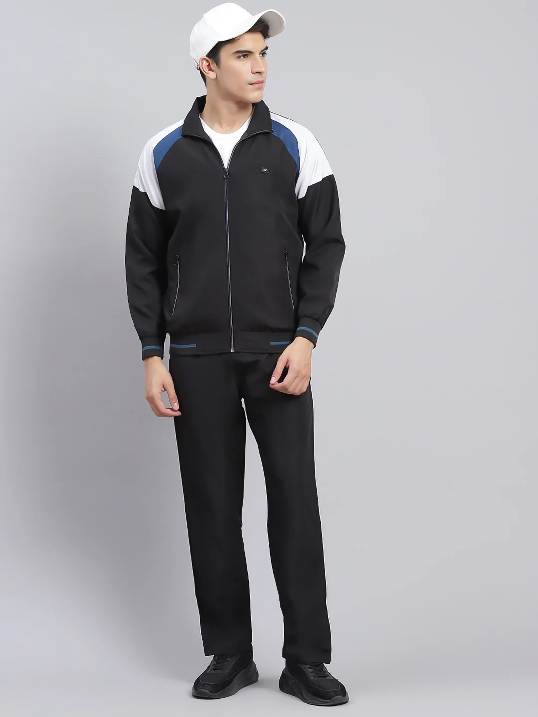 Men Black Solid Cotton Blend Track Suit - Image 2