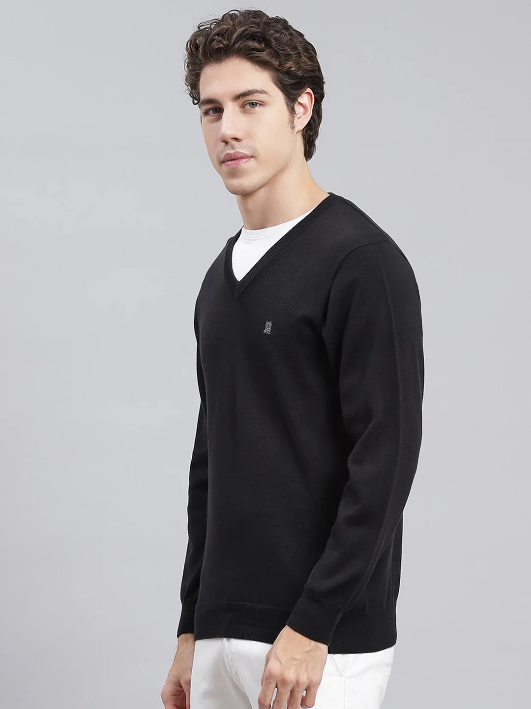 Men Black Solid Cotton Pullover - Image 4