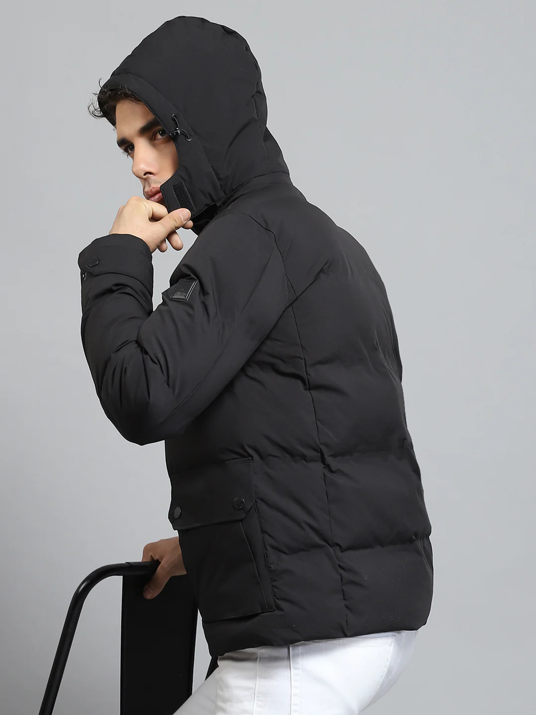 Men Black Solid Detachable Hood Full Sleeve Jacket - Image 6