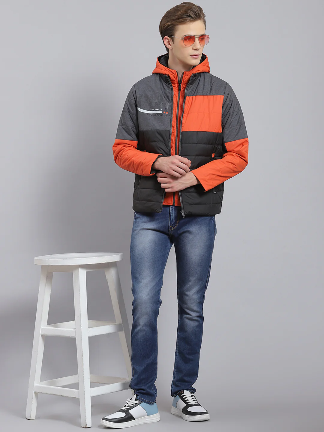 Men Black Solid Hooded Full Sleeve Jacket - Image 2