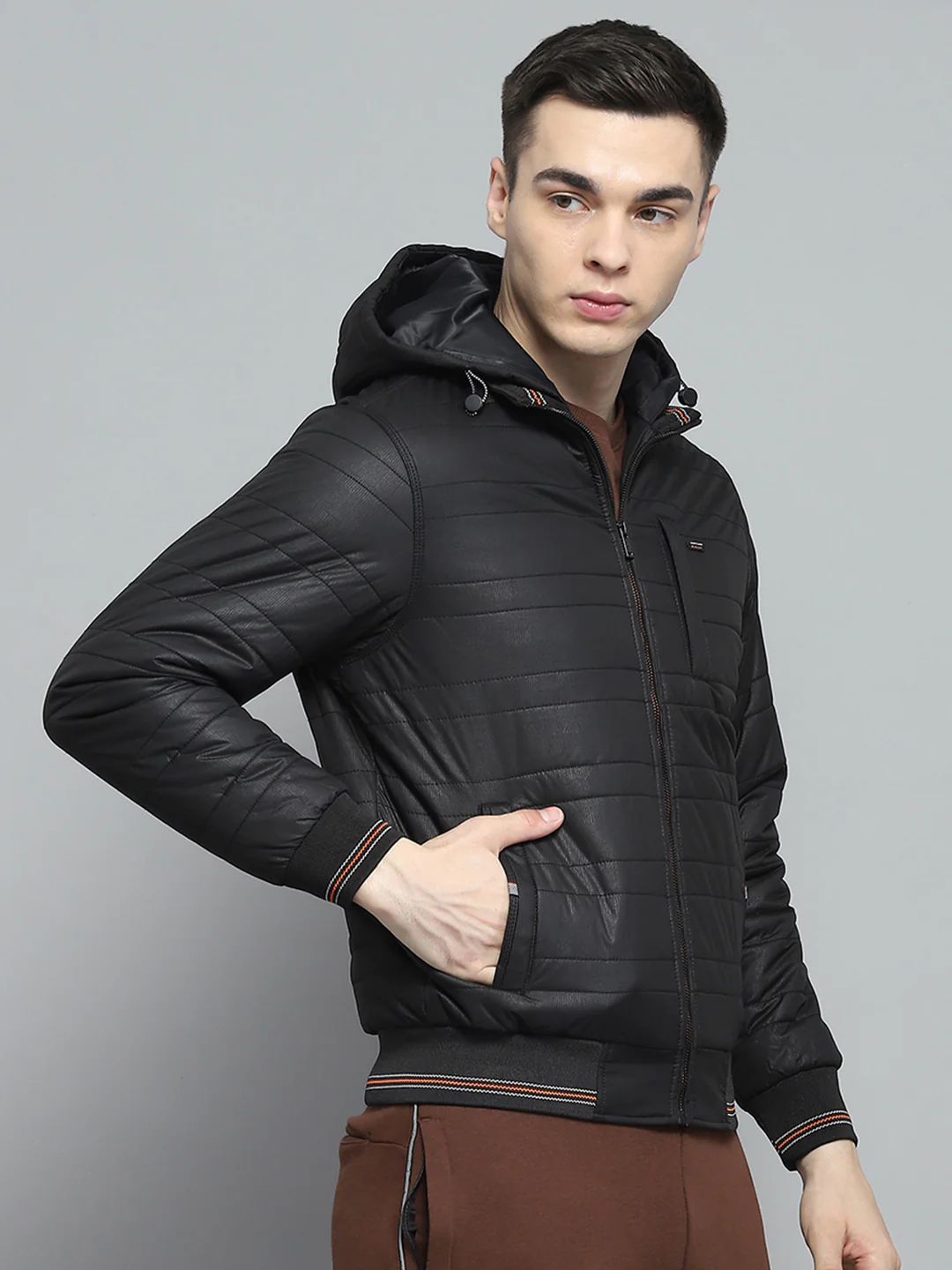 Men Black Solid Hooded Full Sleeve Jacket - Image 4