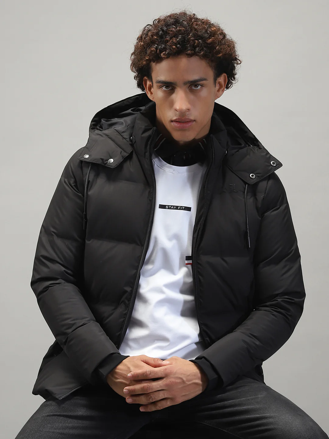 Men Black Solid Hooded Full Sleeve Jacket - Image 6