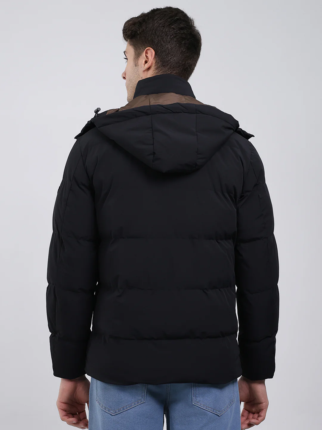 Men Black Solid Hooded Full Sleeve Jacket - Image 5
