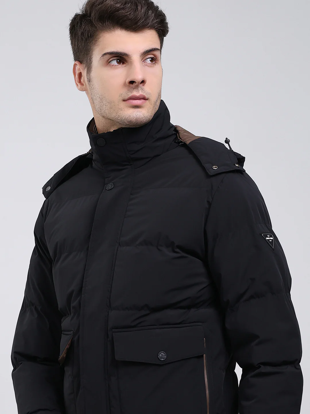 Men Black Solid Hooded Full Sleeve Jacket - Image 6