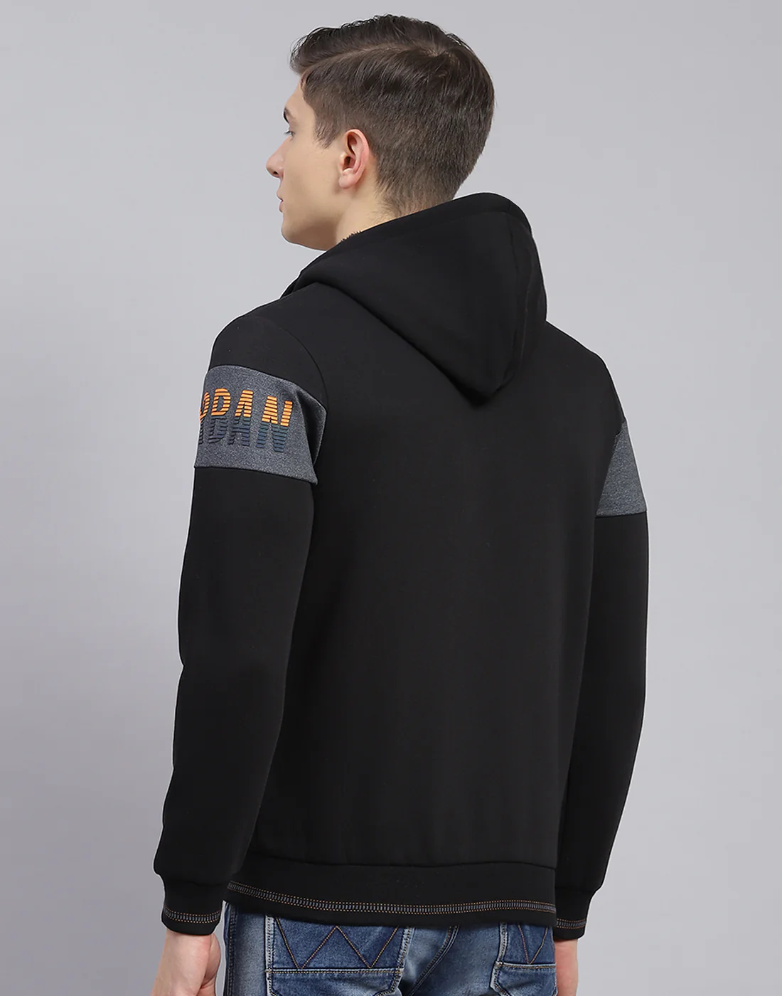 Men Black Solid Hooded Full Sleeve Sweatshirt - Image 6