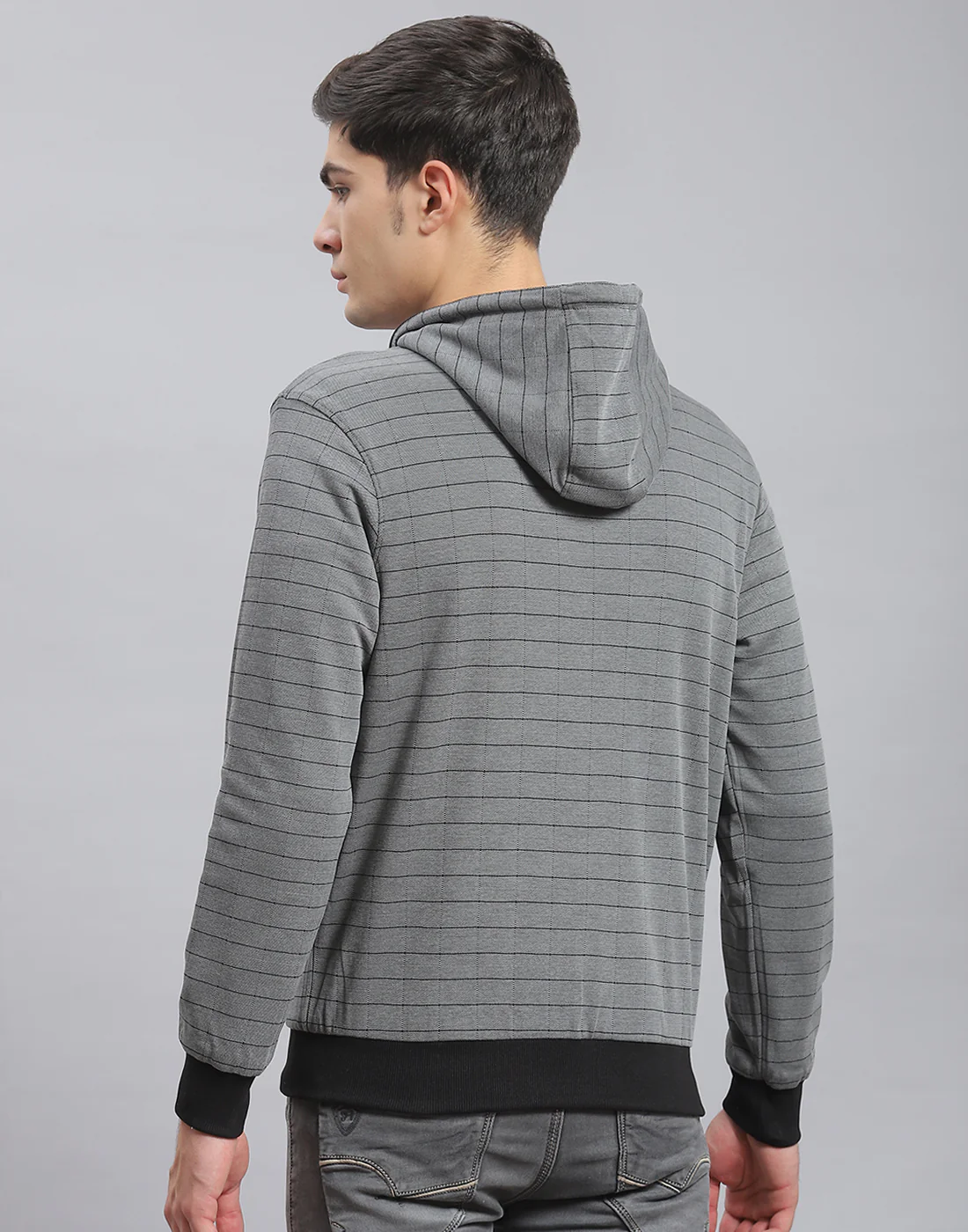 Men Black Solid Hooded Full Sleeve Reversible Sweatshirt - Image 7