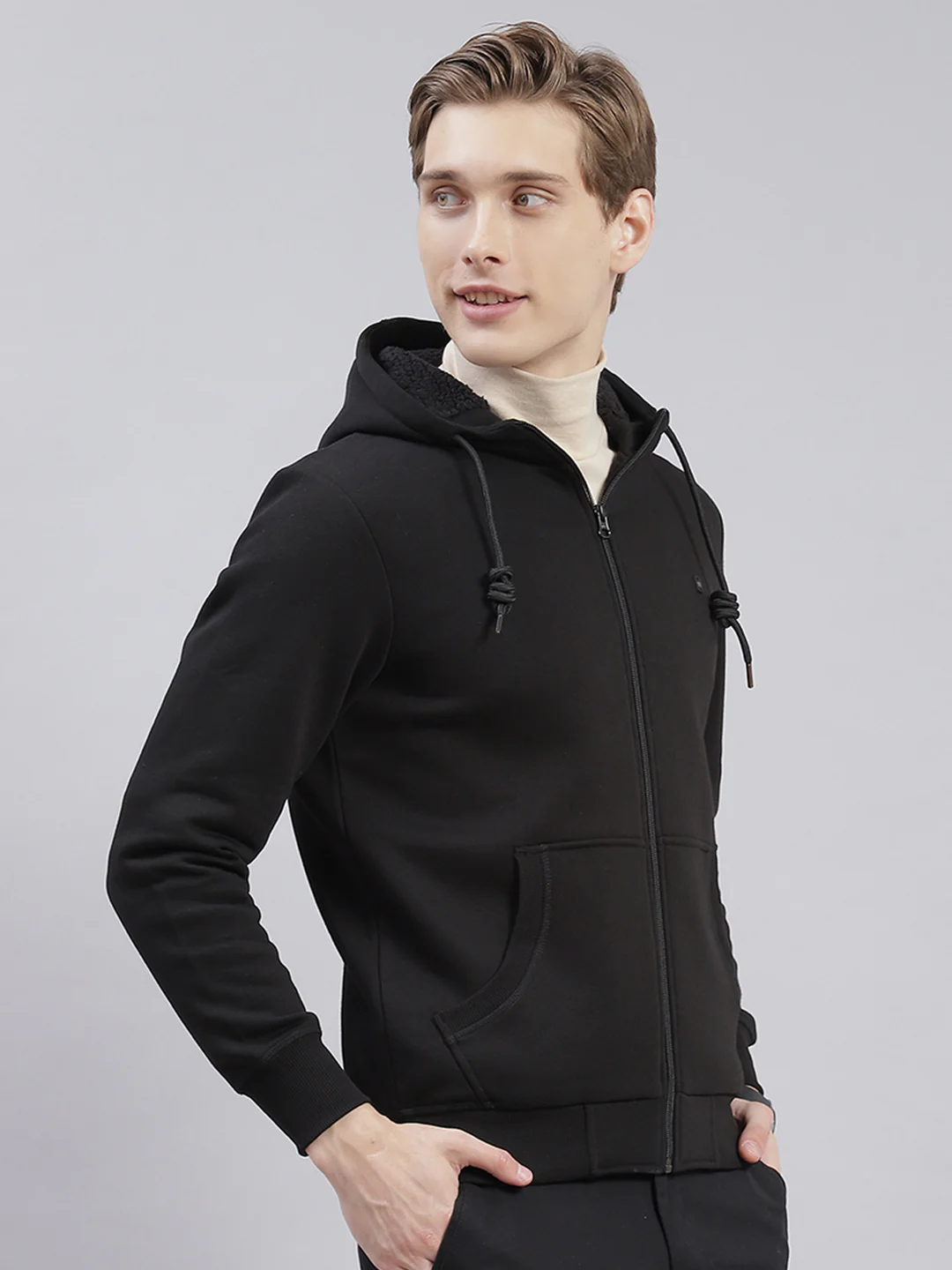 Men Black Solid Hooded Full Sleeve Sweatshirts - Image 4