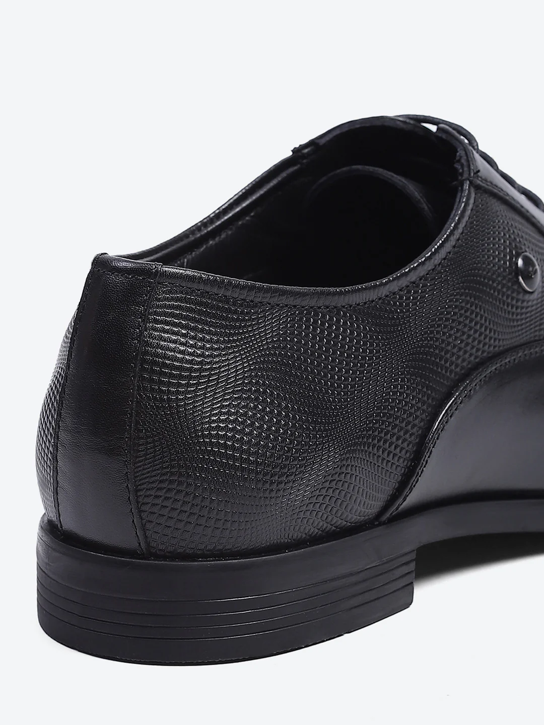 Men Black Solid Lace Up Genuine Leather Formal Oxfords - Image 8