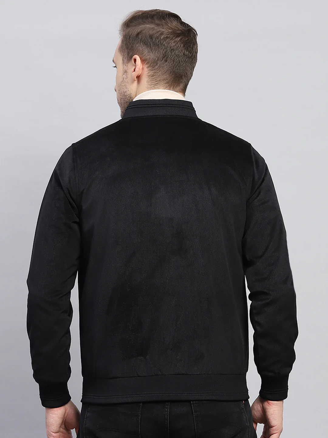 Men Black Solid Mock Neck Full Sleeve Jacket - Image 5