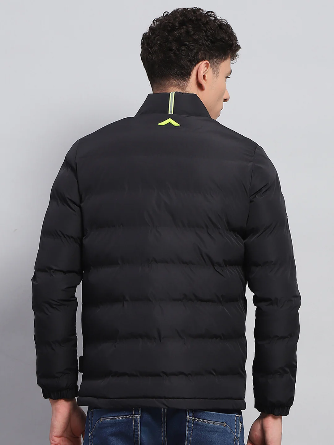 Rock.it Men Black Solid Mock Neck Full Sleeve Heating Jacket - Image 5