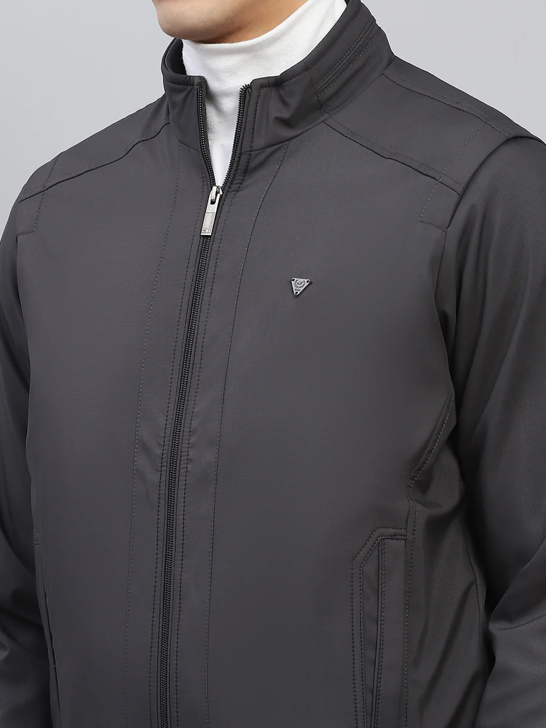 Men Black Solid Mock Neck Full Sleeve Jacket - Image 6
