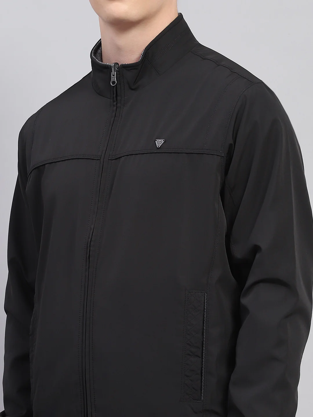 Men Black Solid Mock Neck Full Sleeve Jacket - Image 11