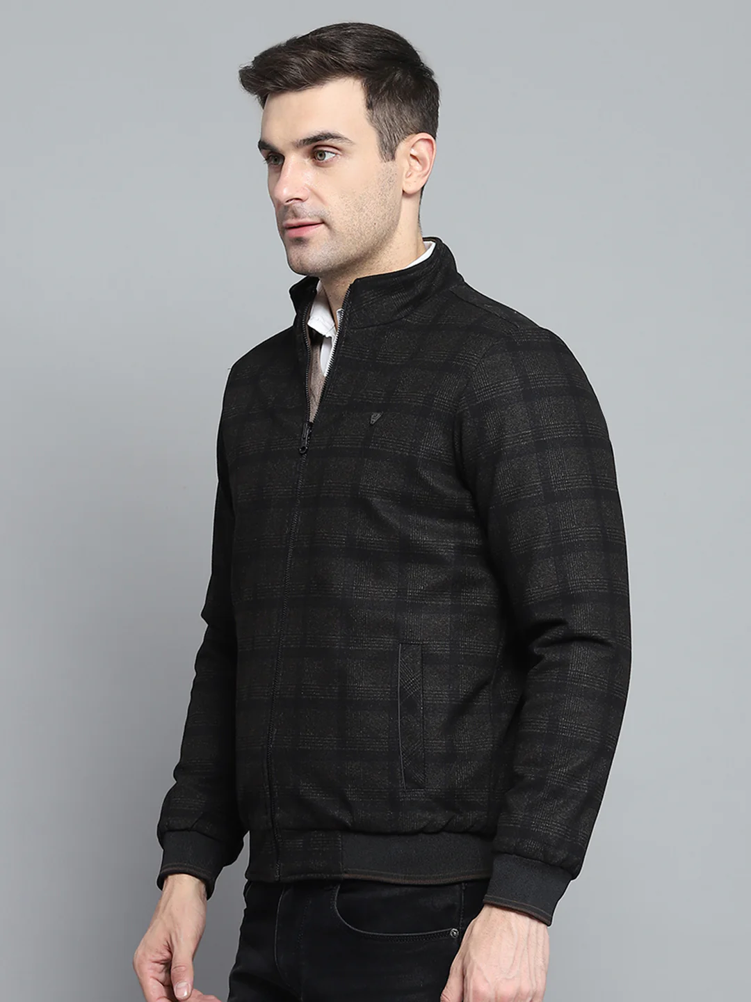 Men Black Solid Mock Neck Full Sleeve Jacket - Image 6