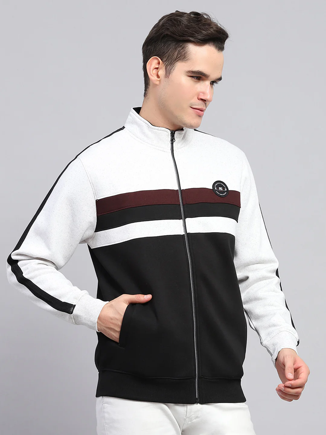 Men Black Solid Mock Neck Full Sleeve Sweatshirt - Image 4