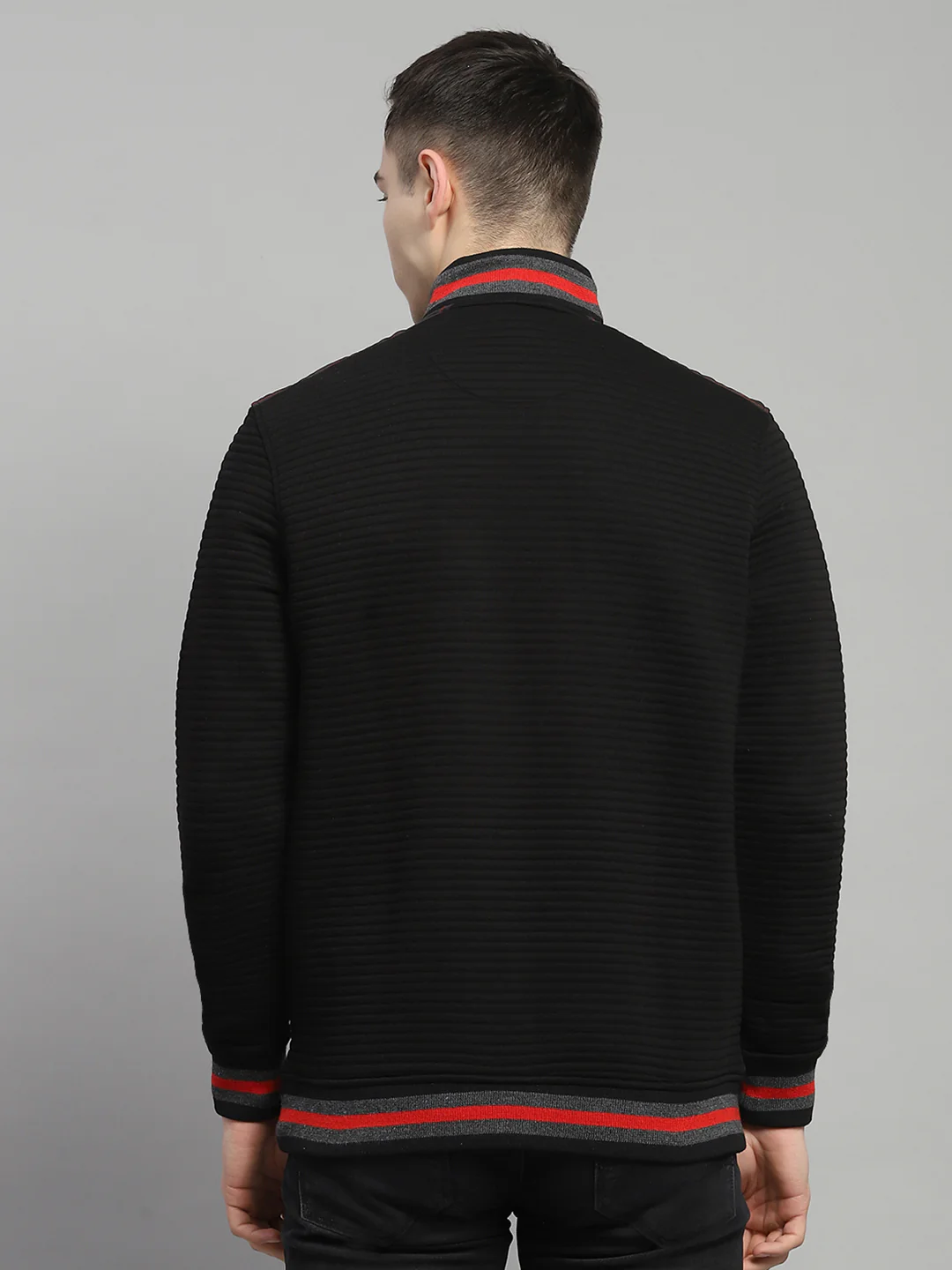 Men Black Solid Mock Neck Full Sleeve Sweatshirt - Image 5