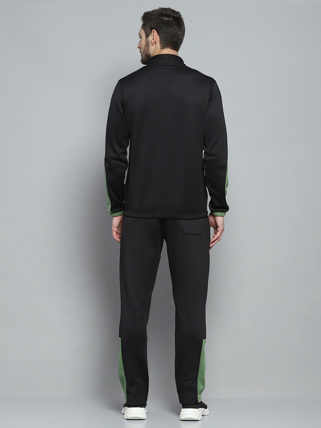 Rock.it Men Black Solid Mock Neck Full Sleeve Winter Tracksuit - Image 5