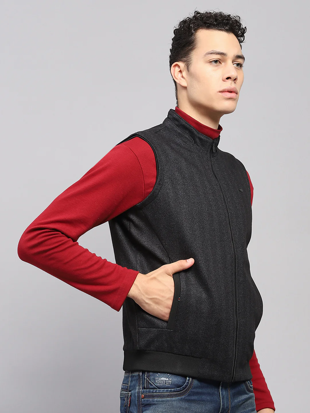 Men Black Solid Mock Neck Sleeveless Coat - Image 4