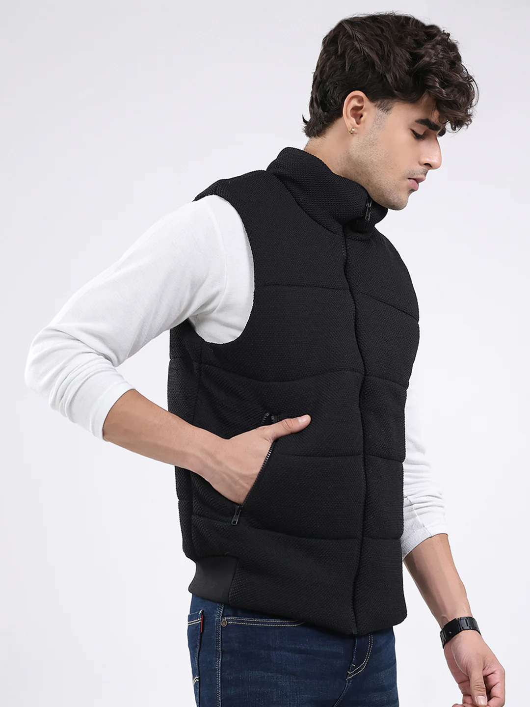 Men Black Solid Mock Neck Sleeveless Jacket - Image 4