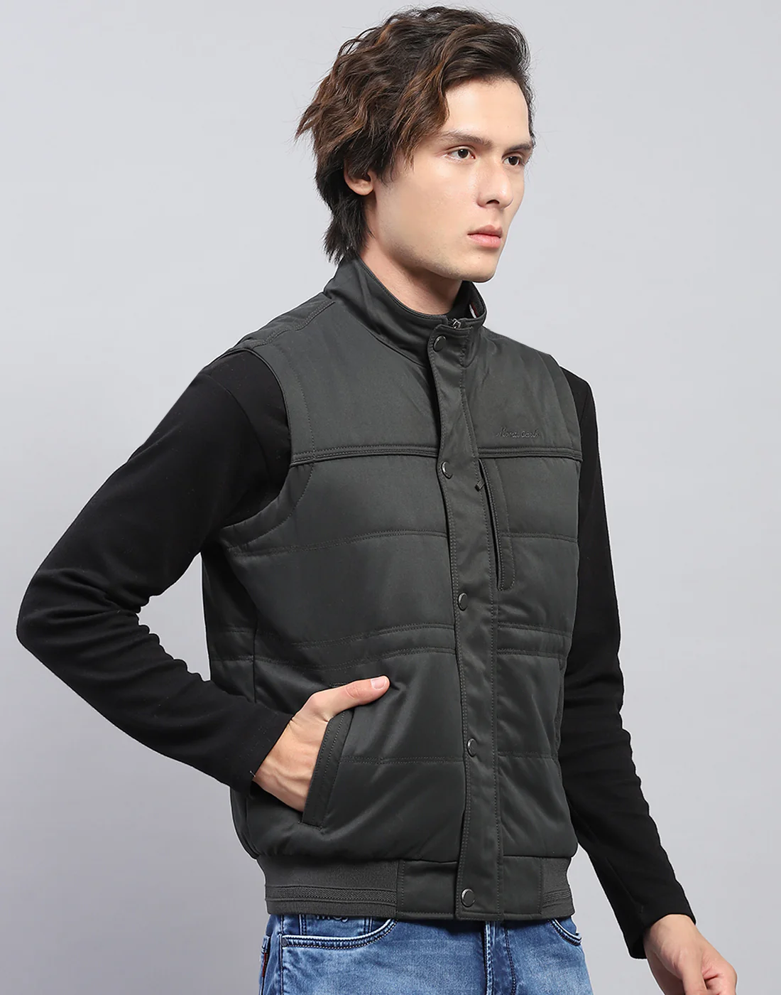 Men Black Solid Mock Neck Sleeveless Jacket - Image 4